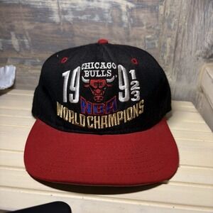 VTG AJD Chicago Bulls 1991 92 93 NBA Champions Snapback Hat Cap Made In Usa